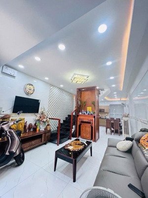 bán nhà tân hòa đông, ngang rộng 4,2m hxh nhỉnh 4,5 tỷ