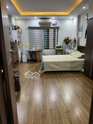 bán nhà 5 tầng 1 tum cực phẩm - siêu hiếm gần chợ vân canh, miễn tg có tl