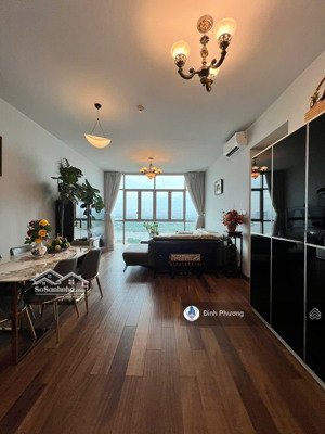 căn góc view sông lầu cao giá 9,8 tỷ the vista an phú, q2, hcm. nội thất xịn sò, có ban công.