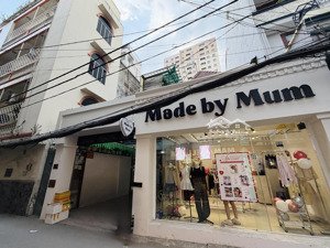 hẻm oto 1 trục nguyễn gia trí - dt to 180m - ngang 9m hiếm có - 3 tầng - chỉ 180tr/m còn tl