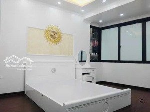 hàng hiếm đống đa - cách mặt phố 30m - vf3 đỗ cửa - kinh doanh - 4 tầng 3 ngủ ở luôn - sổ nở hậu