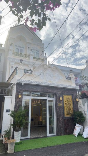 bán nhà hẻm xe hơi, 95m2, hỗ trợ vay ngân hàng 5m x 19m nhà 3 tầng, nhà bè, giá 8,86 tỷ.