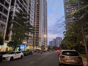 vinhomes grand park, toà s7.02, t15, 2pn, 2wc. nội thất đầy đủ. 3.5tỷ
