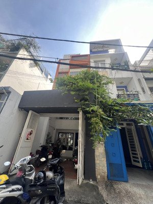 hxh 8m kinh doanh thích quảng đức 5 tầng 9pn khu vip có gara oto chỉ hơn 16 tỷ xíu