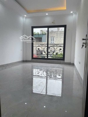 bán nr 40m2, 7,6 tỷ ở bùi xương trạch, thanh xuân, hà nội, mặt tiền 2.7m, 4pn, 5wc