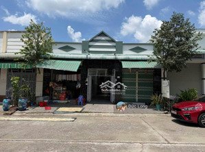 ngay quốc lộ 13: dãy trọ giá siêu rẻ chỉ 850 triệu ở đ. ne8, p. thới hòa, liền kề kcn mỹ phước 3