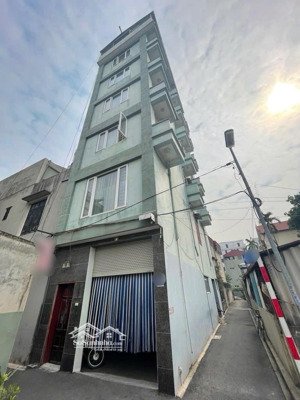 khách thích nhà dòng tiền thì không thể bỏ qua căn nhà nghỉ ở trâu quỳ này 7 tầng thang máy 15phong