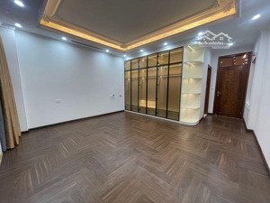 7 thang máy, gara, kinh doanh, ở, mới tinh.