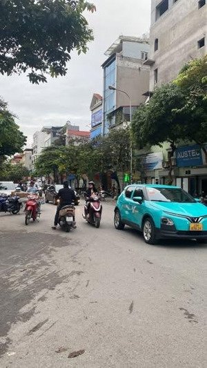 bán nhà đẹp phố tôn đức thắng trung tâm đống đa - 5 tầng - 4 ngủ