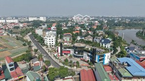 hot hiện tại em tuân đang có 25 căn chính chủ từ 160 m2 - 250 m2 - 300 m2 - 350 m2 - 600 m2 cần bán