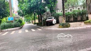 nhà mới lạc long quân, ngõ rộng tiện lợi, 100m ra lotte, winmart, giá tốt, 35m, 11 tỷ