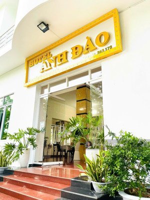 chỉ 35 tỷ - 16x17m - 20 phòng - khách sạn - góc 2 mặt tiền trần phú thị trấn côn đảo - tp. vũng tàu