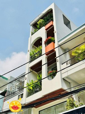 bán gấp nhà đường 7m nơ trang long-bình thạnh. giá 4tỷ120/75,2m2 gần đại học văn lang,cho thuê 20tr