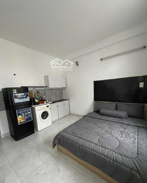 cho thuê phòng trọ 35m2 ban công full nội thất máy giặt riêng ngay nguyễn tri phương, ueh q10