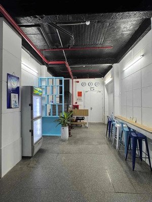 siêu phẩm trần văn dư (ngũ hành sơn) doanh thu 100 triệu/tháng