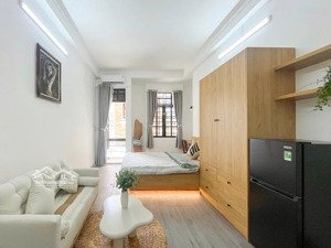 phòng trọ tách bếp layout 1pn có bancol full nội thất mới decor có gu ngay vx dân chủ, cmt8 q3