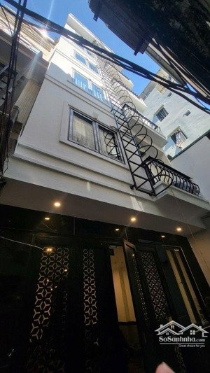 chung cư mini triều khúc 46m2, 8t, 12pn khép kín, nhà mới, ngõ thông, 60tr/tháng giá 11,5 tỷ