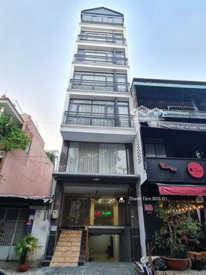 siêu phẩm: mặt tiền: mai thị lựu, quận 1 - 7m x 21m, hầm 6 tầng thang máy, hdt: 150tr giá 44,5 tỷ