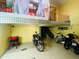 mặt tiền nguyễn thần hiến kinh doanh sầm uất - 70m2 nhà 4 tầng - lộ giới chút xíu - 9.9 tỷ