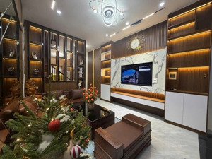 bán nhà đẹp đón tết - phố hồ tùng mậu, dt 40m x 5 tầng, full nội thất cao cấp giá 9 tỷ xx