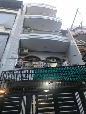 bán nhà 4 tầng kiên cố hẻm ô tô đường quang trung , đi bộ ra biển rất gần. vị trí đắc địa ngay tttp