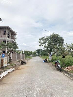 Chuyển nhượng lô đất biệt thự đơn lập 280m2 Anh Dũng 8 - Hưng Đạo ( Dương Kinh- Hải Phòng)