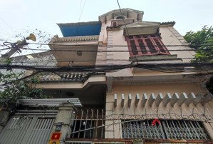 bán nhà xuân diệu- âu cơ, dt 96m x 3 tầng, mặt tiền 8m, gara ô tô, 27.5 tỷ đồng