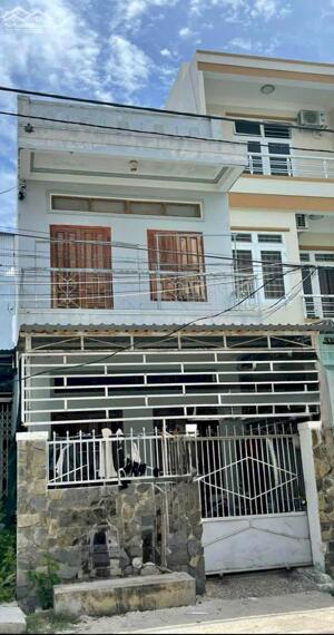 BÁN NHÀ 2tầng-DT62m2-2PN-ôtô đậu cửa-Đ2/4-vĨnh Hoà-Nha Trang-chỉ 3ty2 