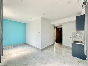 trống lại chdv - đảo kim cương - có ban công or cửa sổ trời, giờ giấc tự do, có bảo vệ 24/24