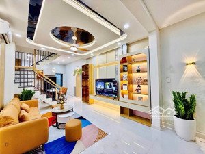 bán gấp nhà xô viết nghệ tĩnh thông đinh bộ lĩnh 48m2 tặng full nội thất cao cấp ở liền chỉ 8,38 ty