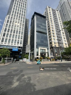 bán toà nhà vp 4.500m2 sàn - mt đakao quận 1 - kc hầm - 11 tầng - hđt 1 tỷ/tháng - giá 185 tỷ