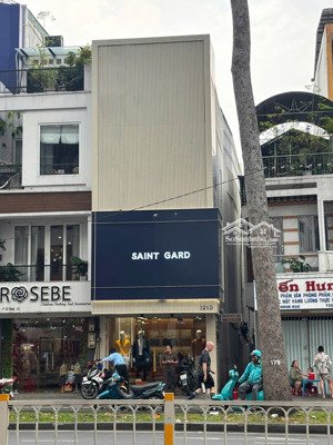 bán nhà 2 mặt tiền trần hưng đạo quận 1 dt:4x20m 5 tầng