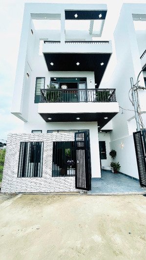 lên sóng siêu phẩm nhà phố 3 tầng k584 tôn đản, trung tâm an khê 2 mặt đường trước sau