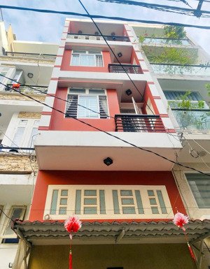 ngay lotte cộng hoà đường c.18, tân bình. giá /85m2. 1trệt,4lầu. sổ cầm tay. đang thuê 25tr