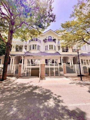 villa sài gòn pearl 92 nguyễn hữu cảnh-dt:7x21m-hầm 3 tầng-giá 92 tỷ