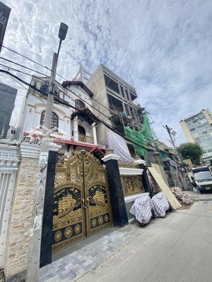 hiếm- khu vực xây toà building ung văn khiêm 90m2 - ngang 6m - xây 8 tấm - tương lai ra mặt tiền