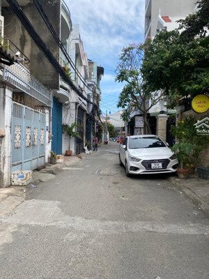(mặt tiền ngang 5m) oto 7 chỗ đậu trong nhà - huỳnh văn nghệ - tân bình - 4 tầng - dọn vào ở ngay