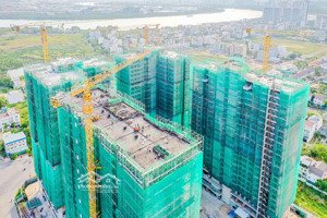 chính chủ cần bán gấp căn 2pn góc view sông sài gòn và đảo kim cương chỉ 5.75 tỷ