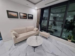 cần bán gấp căn hộ 1ngủ khu sunshine city