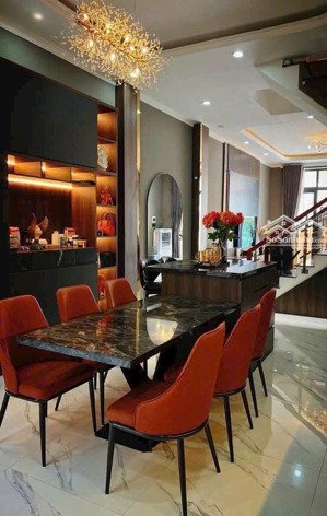 bán nhà 1 trệt 2 lầu sau lưng kdc tân phong nhà kết cấu 1 trệt 2 lầu, công năng sử dụng rộ