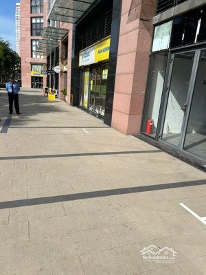 bán mbkd shop 7,8tỷ đã có sổ-the sunavenue q2