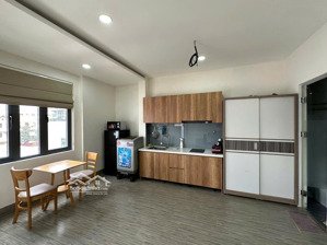 nhà 5 tầng, có 7 căn hộ mặt tiền, nguyễn văn thoại, dòng tiền ổn định, giá 18 tỷ