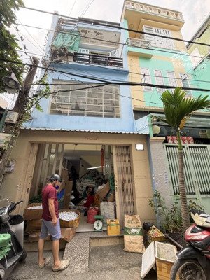 bán nhà 3 tầng ở ngay, hxh đường lê văn việt, phường hiệp phú, quận 9. diện tích 50m², giá 4.6 tỷ
