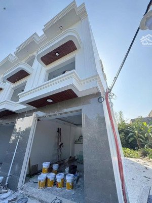 3 tầng hiện đại, ô tô ra vào gần hoàng huy an đồng