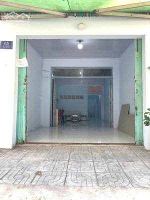 cho thuê nhà mặt tiền 70m²_1 trệt1lửng_đường 10m_65 ỷ lan, phường phú thạnh, tphcm.