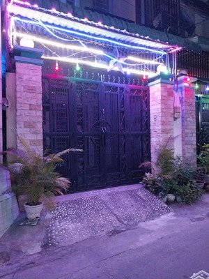 ô tô tới nhà - nở hậu lê đức thọ