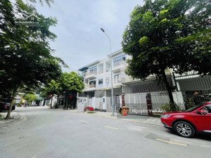 bán liền kề khu đô thi vân canh phân lô,ô tô tránh,vỉa hè,kinh doanh giá 20.7 tỷ