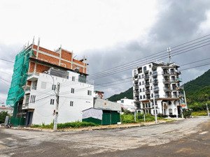 a941. bán 3 lô liền kề 212,4m - view biển khu biệt thự - 22 tỷ 300 triệu