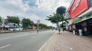 nhà lô góc đẹp 51m2 ( 3 tầng ) p.an lạc - đối diện bx miền tây - đang có dòng tiền thuê 10tr/ 1th