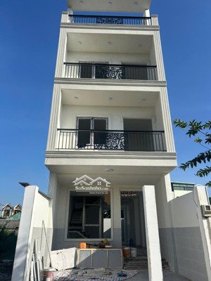 nhà phố cao cấp nguyễn duy trinh khu biệt lập, thang máy, hướng nam